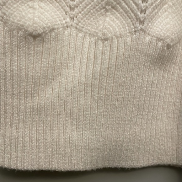 MinkPink pointelle sweater NWT - Picture 9 of 11